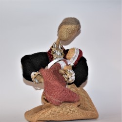 Bambola Irvotta con neonato